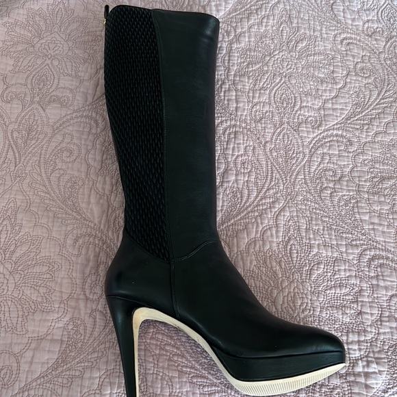 NEW! Vince Camuto Signature Black ELIANA Over the knee Leather Boots - Picture 2 of 9